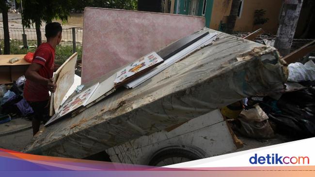 Tips Bersihkan Kasur Bekas Banjir Sesuai dengan Jenisnya Tips Bersihkan Kasur Bekas Banjir Sesuai dengan Jenisnya