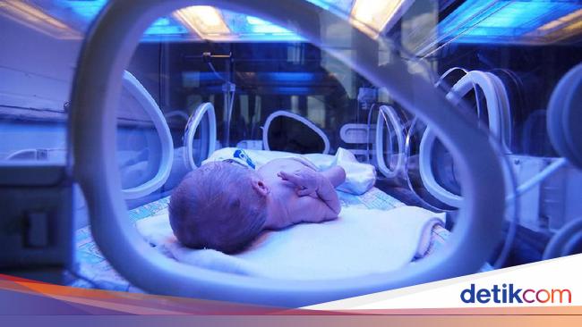 Surprisingly Baby from Incest Dies 2 Hours After Birth, Experiences Serious Condition