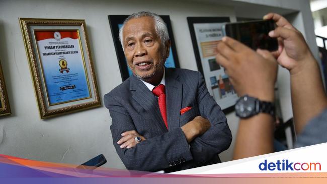 OC Kaligis Bantah Terlibat Kasus Suap Vonis Bebas Ronald Tannur
