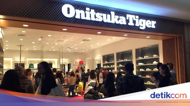 Onitsuka Tiger Opens Its First Premium Store in Plaza Indonesia