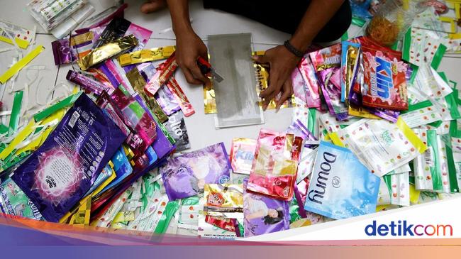 Meraup Untung Lewat Bisnis Daur Ulang Limbah Plastik