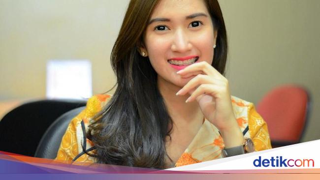 5 Fakta Menarik Amanda Nurani Tukang Tahu Cantik yang 