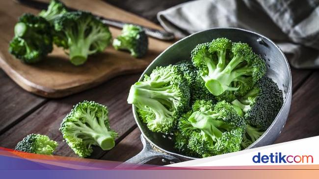 Daftar Sayuran Yang Lebih Sehat Dimakan Mentah Dan Yang Harus Dimasak Daftar Sayuran Yang Lebih Sehat Dimakan Mentah Dan Yang Harus Dimasak