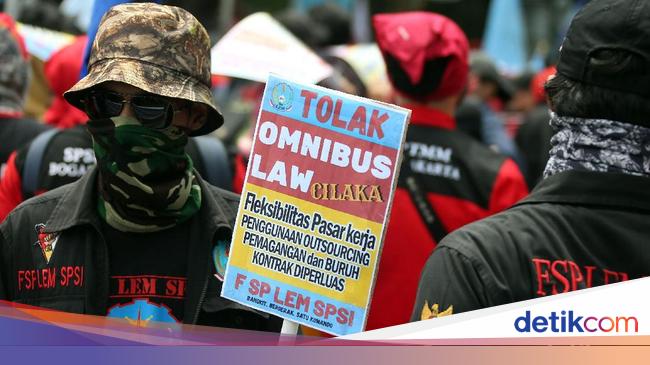 Melihat Lagi Pasal Pasal Kontroversial Di Ruu Cipta Kerja