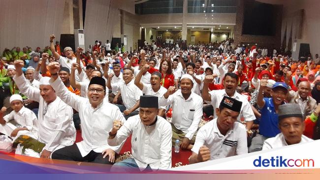 Komunitas RT/RW di Makassar Dukung Danny Pomanto Maju Kembali di Pilwalkot - detikNews