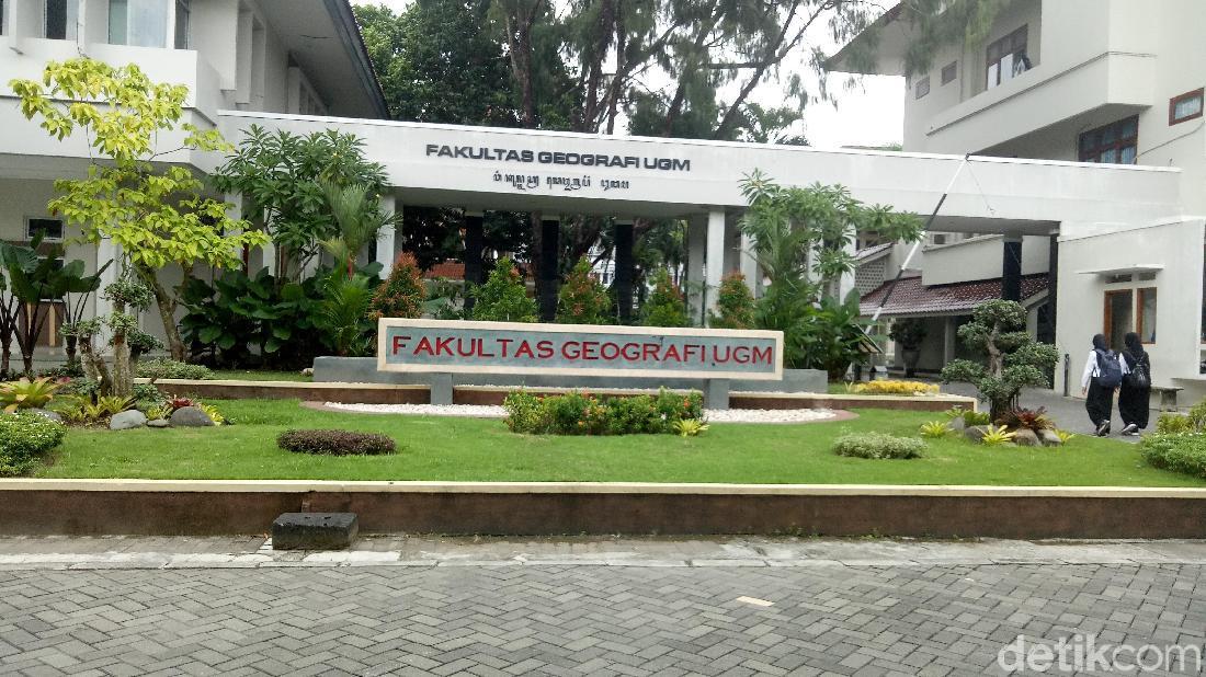 Daftar Fakultas Dan Jurusan Di Universitas Gadjah Mada Yogyakarta