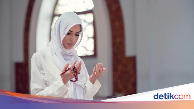 Manfaat Bersyukur Dalam Islam Ini Ayat Al Quran Dan Haditsnya Manfaat Bersyukur Dalam Islam Ini Ayat Al Quran Dan Haditsnya