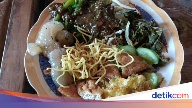 Ada Biduan Di Balik Kepopuleran Rujak Gamel Simak Luuur