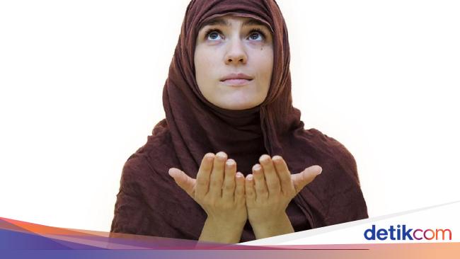 Doa Mohon Pertolongan Allah Dari Kesulitan Sakit Dan Utang