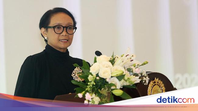 Menlu Retno Intens Beri Semangat Saat Menhub Budi Karya Positif Corona - detikNews Menlu Retno Intens Beri Semangat Saat Menhub Budi Karya Positif Corona - detikNews
