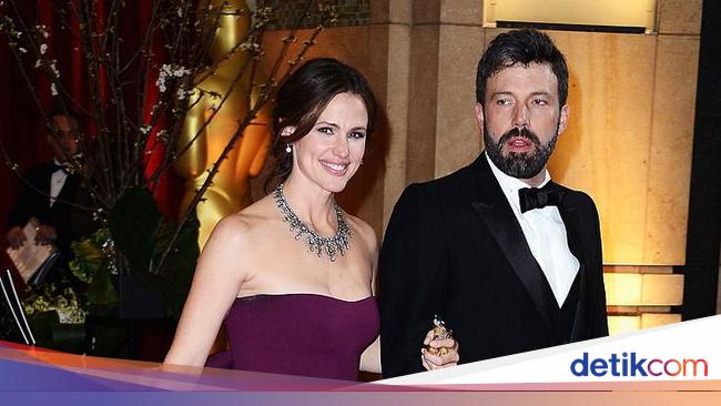 Pengakuan Ben Affleck: Sangat Menyesal Cerai dari Jennifer Garner