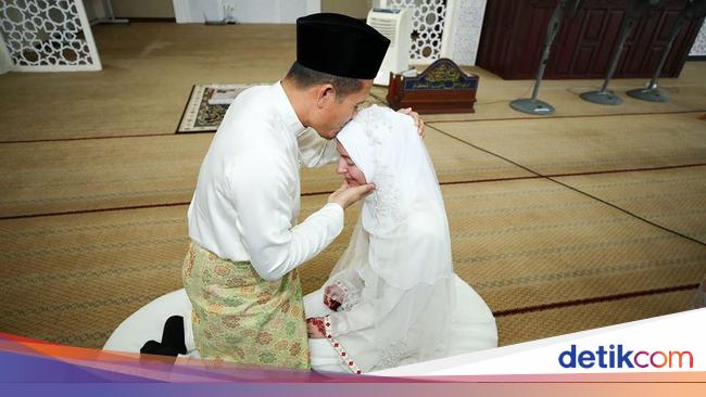 Viral Kisah Perjalanan Cinta Pria Yang Nikahi Bule Italia Mimpi Jadi Nyata Viral Kisah Perjalanan Cinta Pria Yang Nikahi Bule Italia Mimpi Jadi Nyata