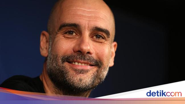 Manchester City Manager Pep Guardiola Talks About Rivals Manchester United and Premier League Standing