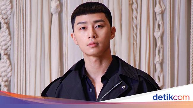 Park Seo Joon Jangan Tiru Rambut Park Saeroyi Itaewon Park Seo Joon Jangan Tiru Rambut Park Saeroyi Itaewon