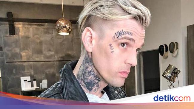 Friends recount Aaron Carter’s condition before he died