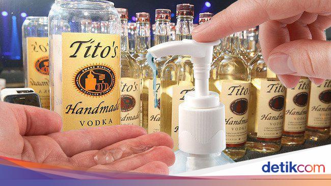 Kehabisan Hand Sanitizer, Orangorang Cuci Tangan Pakai Vodka