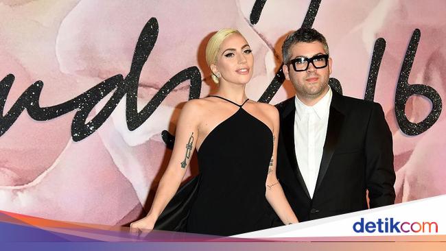 APD Menipis Desainer Lady Gaga Bikin Baju Anti Corona APD Menipis Desainer Lady Gaga Bikin Baju Anti Corona