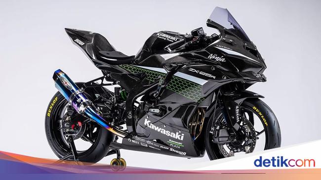 Sporty Banget Kawasaki Ninja 250 4 Silinder Bersolek Ala Sporty Banget Kawasaki Ninja 250 4 Silinder Bersolek Ala