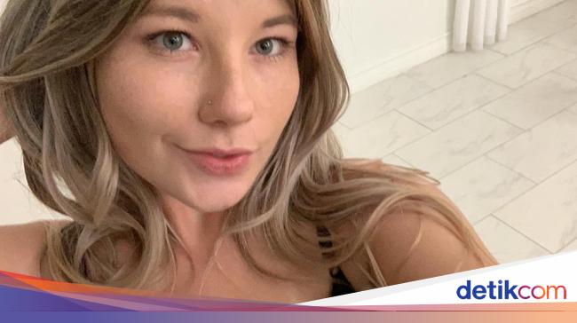  Foto  Artis  Porno Insaf Ingin Ubah Karier Jadi Marinir