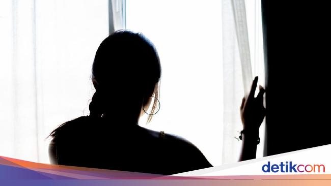 実際には妊娠していなかったにもかかわらず、突然次の子供が生まれたことに女性はショックを受けます…