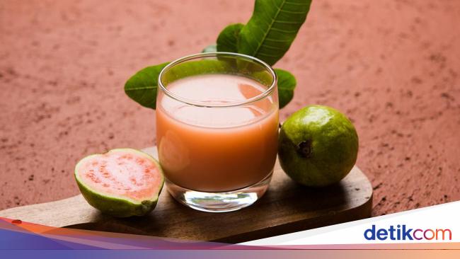 Segar Saat Di Rumah Aja Minum Jus Jambu Biji Yang Kaya Khasiat Segar Saat Di Rumah Aja Minum Jus Jambu Biji Yang Kaya Khasiat