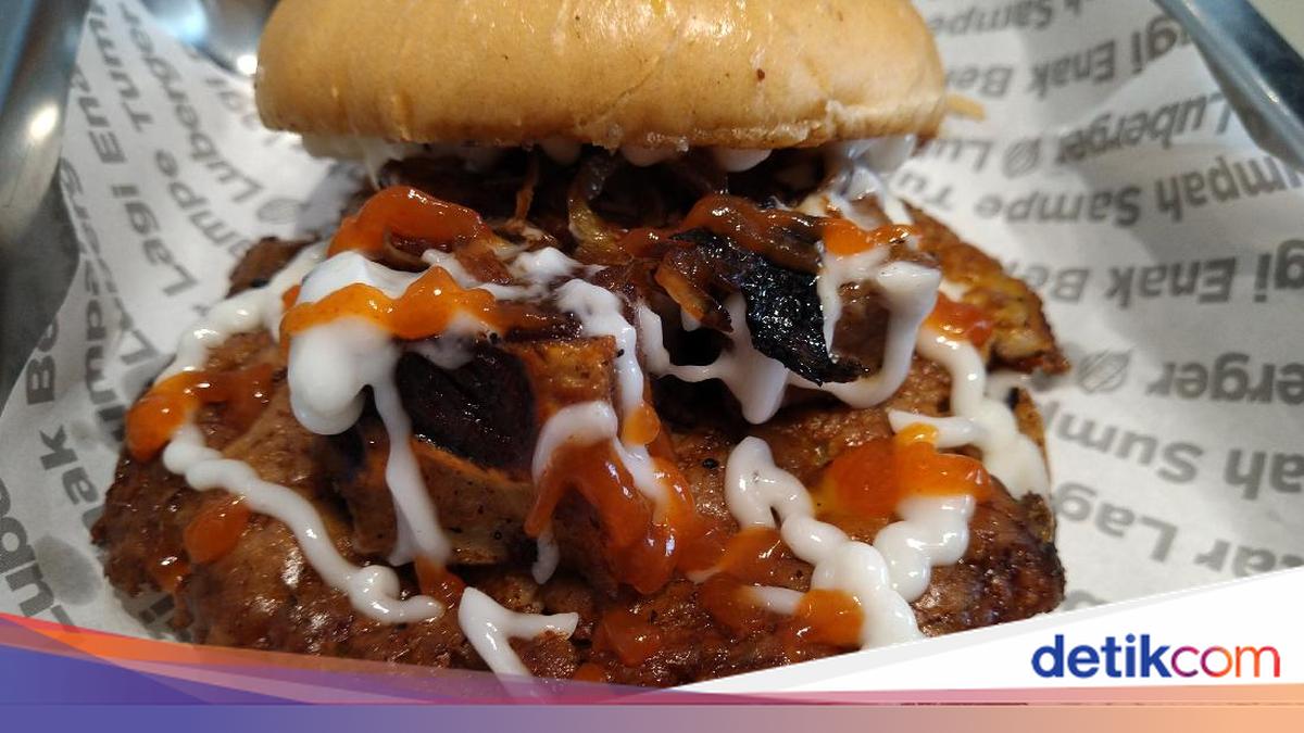 Luberger : Puas Makan Burger Berlumur Keju dengan Patty Lebar