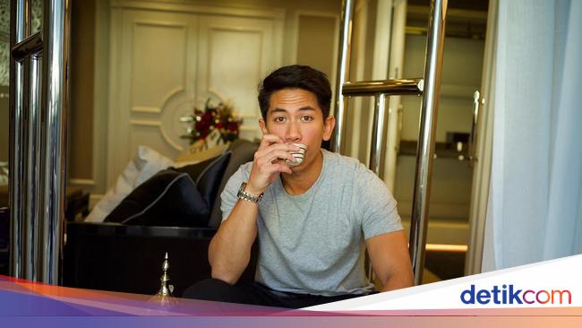 Awas Gagal Fokus Intip Kulineran Seru Pangeran Brunei Yang Ganteng Banget Foto 3 