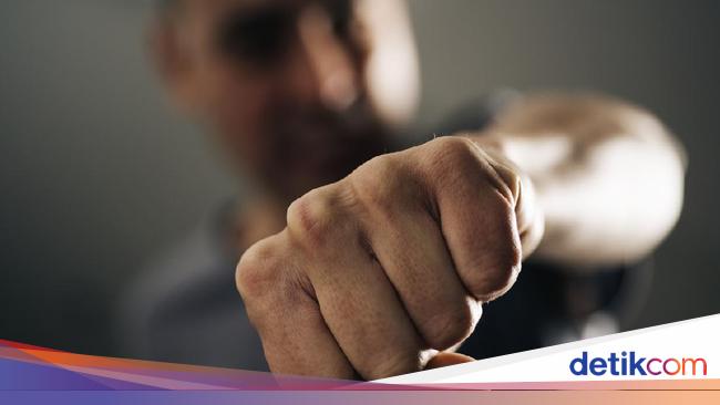 Viral Pria Merusuh dalam Angkot di Bogor, Polisi Telusuri