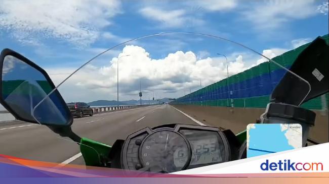 Perawat Ini Pamer Geber Ninja ZX 6R Lebih 250  km jam 