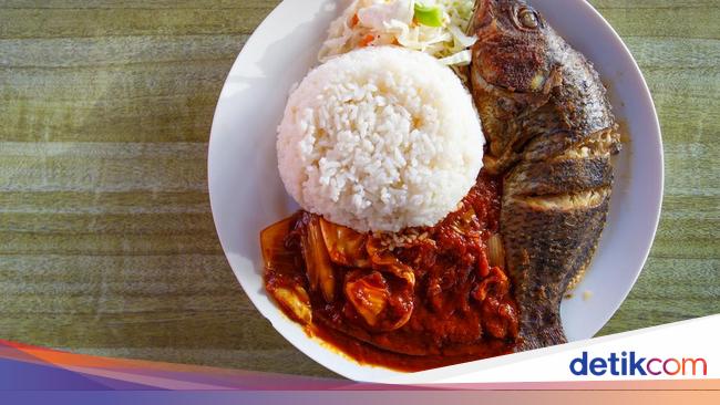 KKP Bagikan 15 Ribu Nasi Ikan Setiap Hari ke Warga Terdampak COVID-19 - detikNews