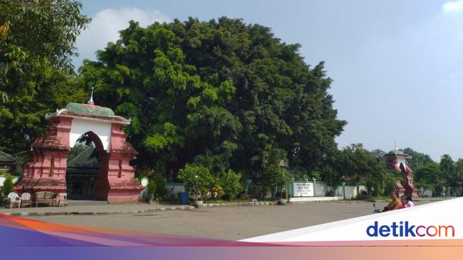 Dua Makam Islam Ini Bukti Umat Antar Agama Hidup Harmonis Di Zaman Majapahit