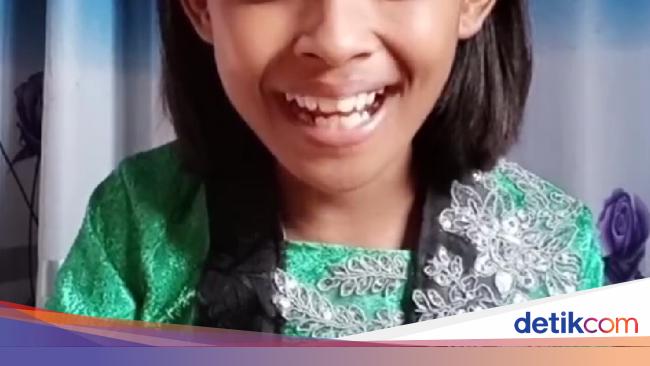 Keren Gadis Kecil Ini Review Makanan Pakai Bahasa Jawa Halus