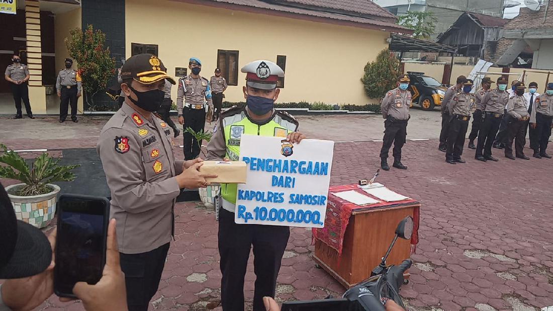 Polisi Di Sumut Yang Tebus Jenazah Korban Kecelakaan Diganjar Penghargaan