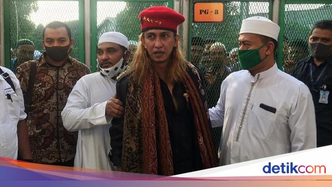 Pengacara Jelaskan Soal Ceramah Habib Bahar Yang Dianggap Provokatif Pengacara Jelaskan Soal Ceramah Habib Bahar Yang Dianggap Provokatif
