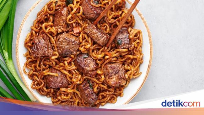 5 Cara Masak Mie Instan Agar Rasanya Lebih Enak