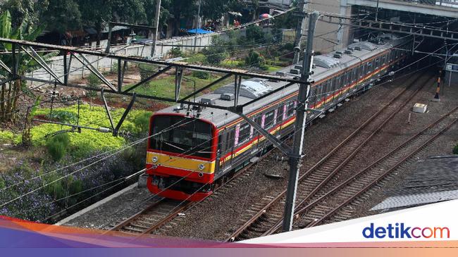 Imbas Demo di DPR, KRL Tanah Abang Cuma Mentok di Kebayoran