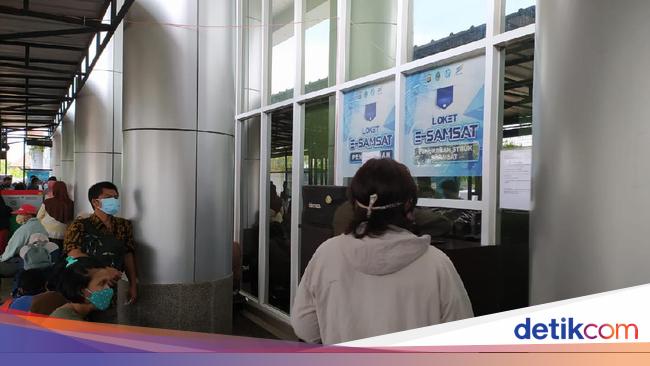 Tak Sempat Ke Samsat Buat Bayar Pajak Mobil Atau Motor Lewat Online Gampang Kok