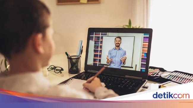 Mau Online Atau Tidak Biaya Sekolah Tetap Sama