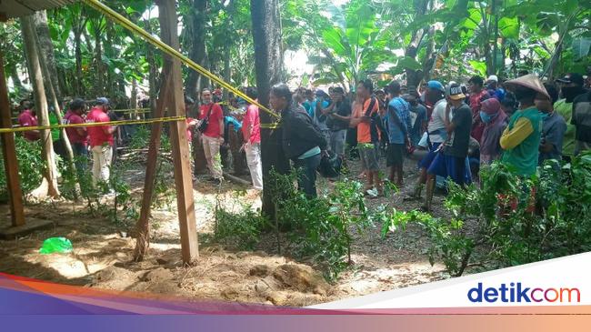 Hasil Autopsi Mayat Wanita Tertutup Jerami Dan Pria Gantung Diri Di Ngawi Halaman 2