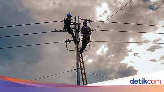 Swasta Bakal 'Nebeng' Jaringan PLN Disebut Bentuk Liberalisasi Ketenagalistrikan