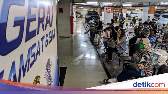 Buka Sampai Jam 6 Sore, Ini Daftar Gerai SIM di Mal Jakarta yang Buka