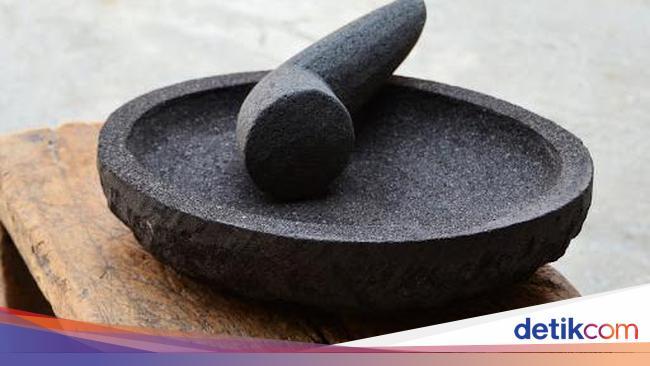Cobek Dipakai Sebagai Alat Masak Sejak Zaman Batu dan Kini Cobek Dipakai Sebagai Alat Masak Sejak Zaman Batu dan Kini