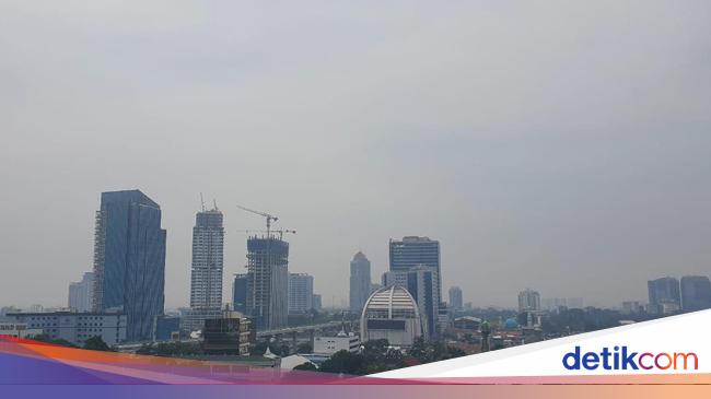  Langit  Abu  abu  di Jakarta Pagi Tadi BMKG Ungkap Penyebabnya