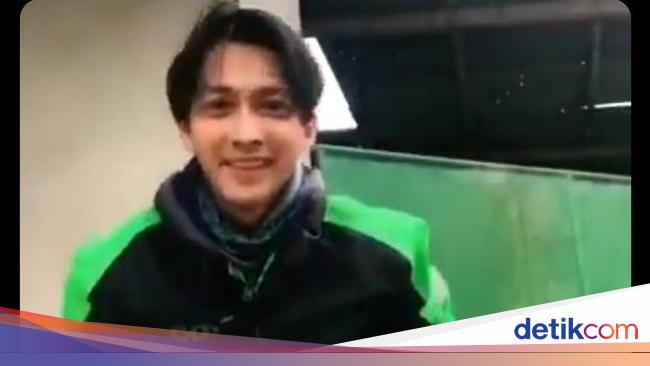 Driver Ojol Ganteng yang Viral Kini Mendadak Jadi Selebgram