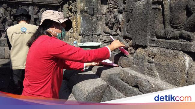 Candi Borobudur 40% Sudah Bersih dari Abu Vulkanik