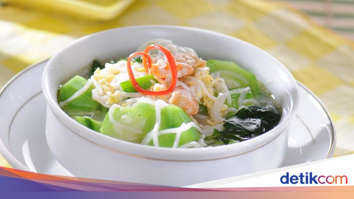 3 Resep Sayur Bening yang Segar, Bayam hingga Oyong Soun