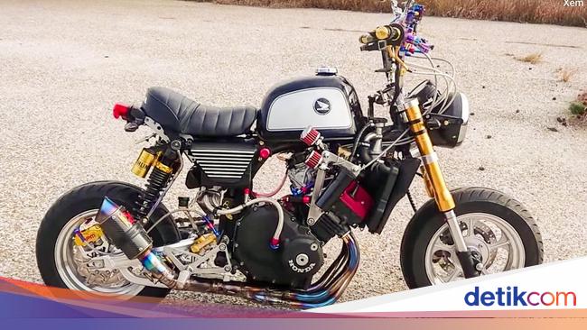 Gokil Motor  Kuntet Honda Monkey  Jadi 4 Silinder Suaranya 