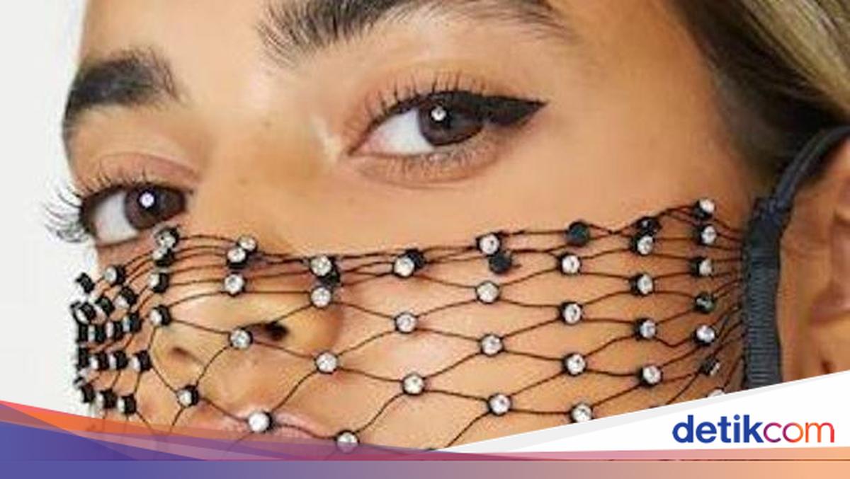 Rilis Masker Jaring, Brand Fashion Ini Dinyinyirin Netizen