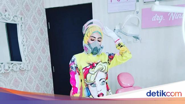 Cerita Dokter  Gigi  di Malang yang Viral Pakai Baju  APD  Seksi
