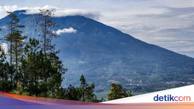 Gunung Telomoyo yang Kusambangi Waktu Itu